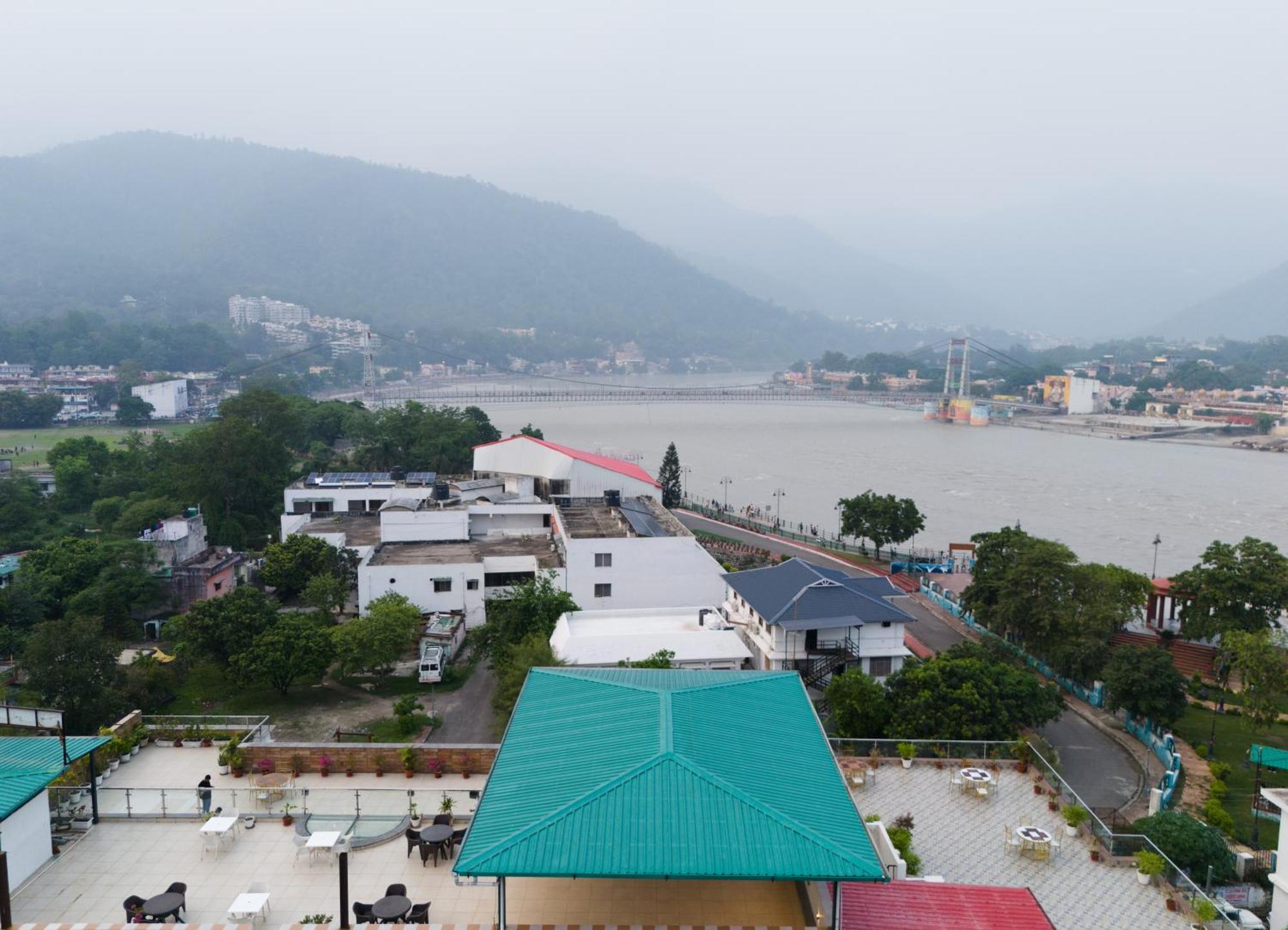 Hotel Indira Nikunj Rišikéš Exteriér fotografie